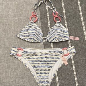 Victoria’s Secret bikini